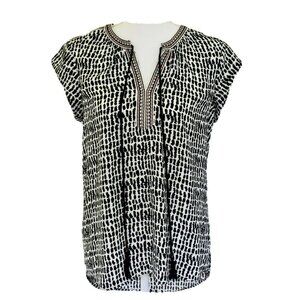 Daniel Rainn Black White Blouse Cap Sleeves Embroidered Trim V Neck Small
